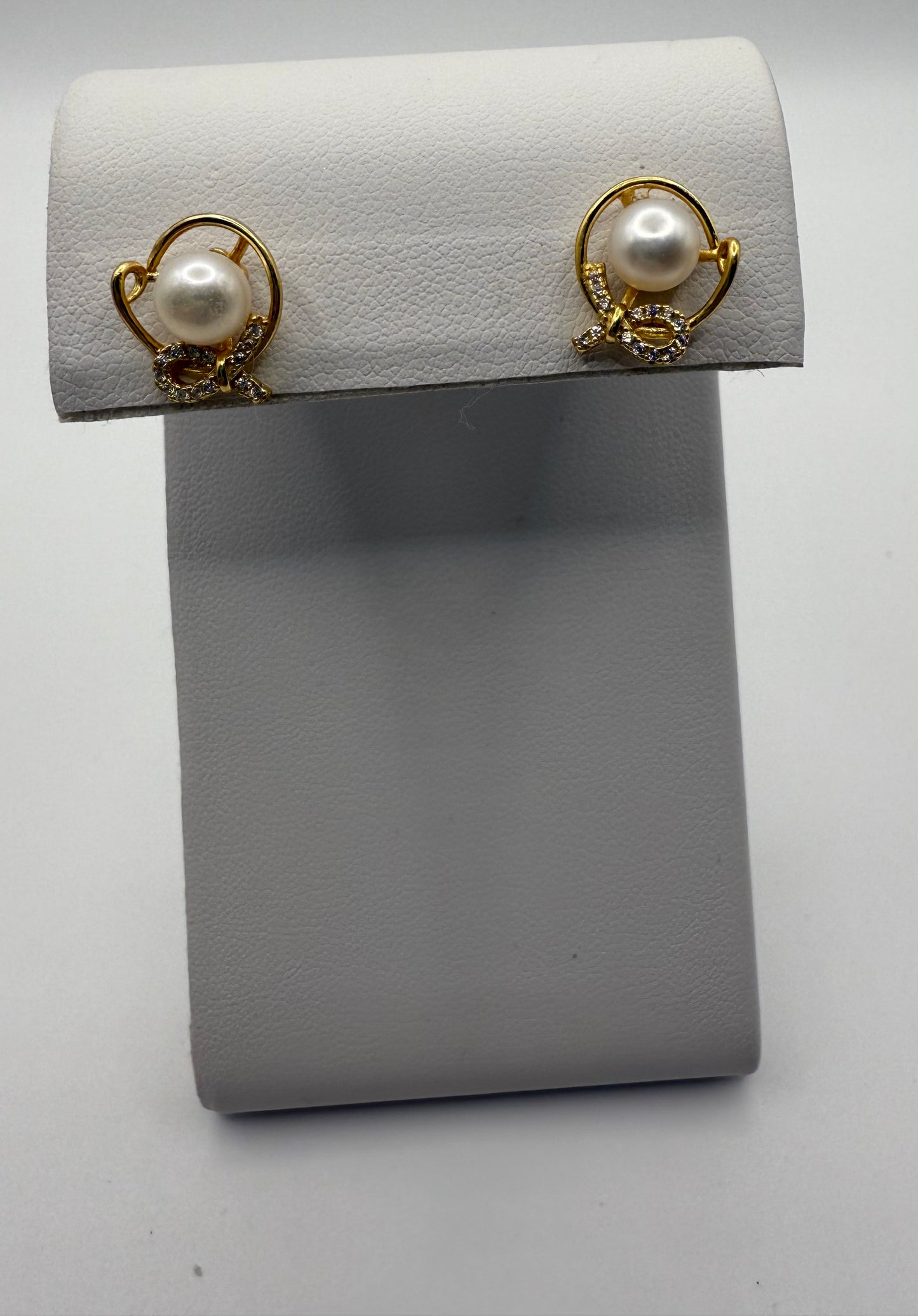 Button Pearl and Ribbon Earrings