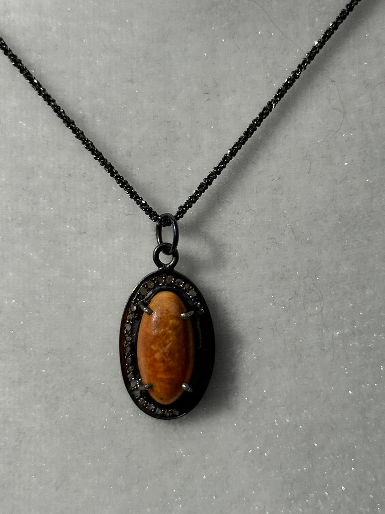 Spiny Oyster and Genuine Diamond Necklace