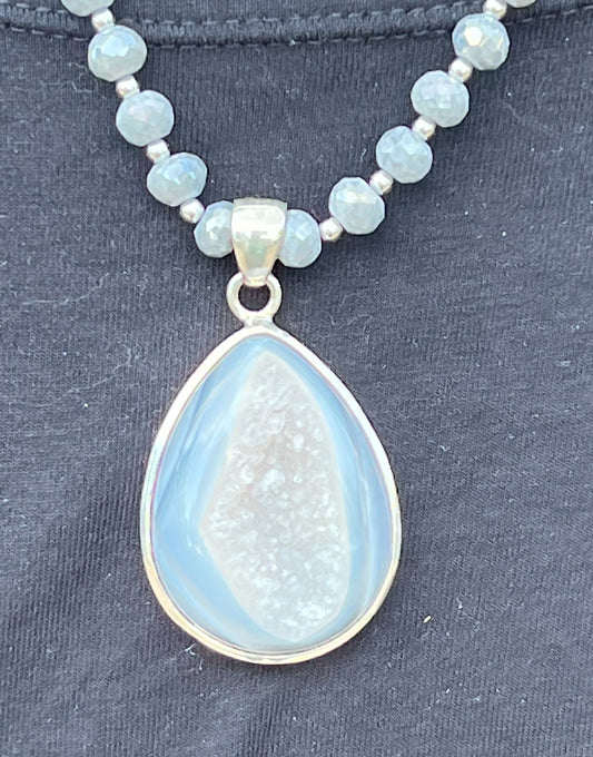 Agate & Grey Sapphire Necklace