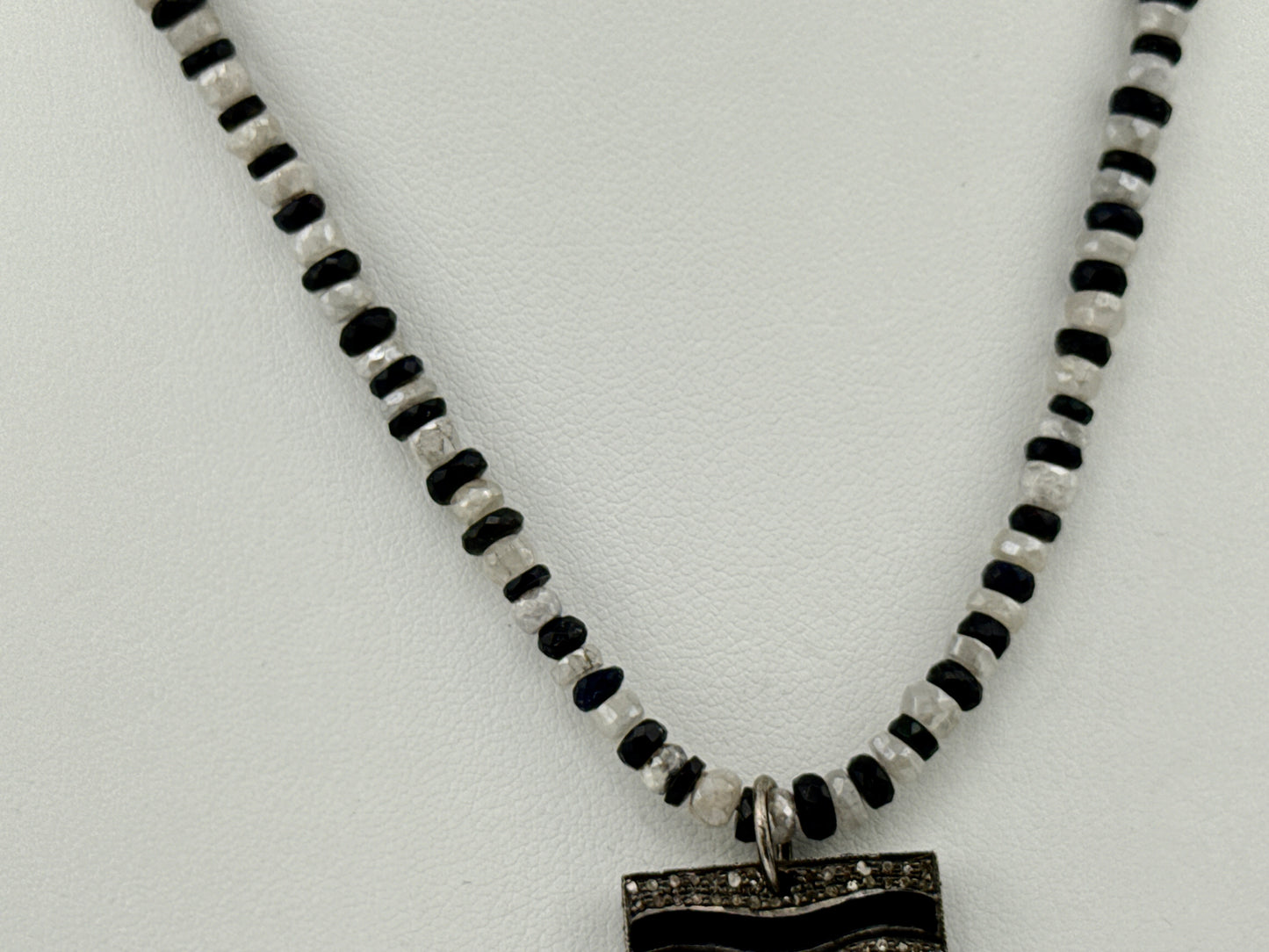 Diamond 2.55karats, White Sapphire & Black Opal Necklace