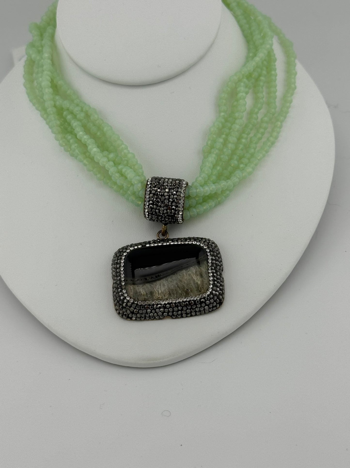 Agate, Quartz and Cubic Zirconia