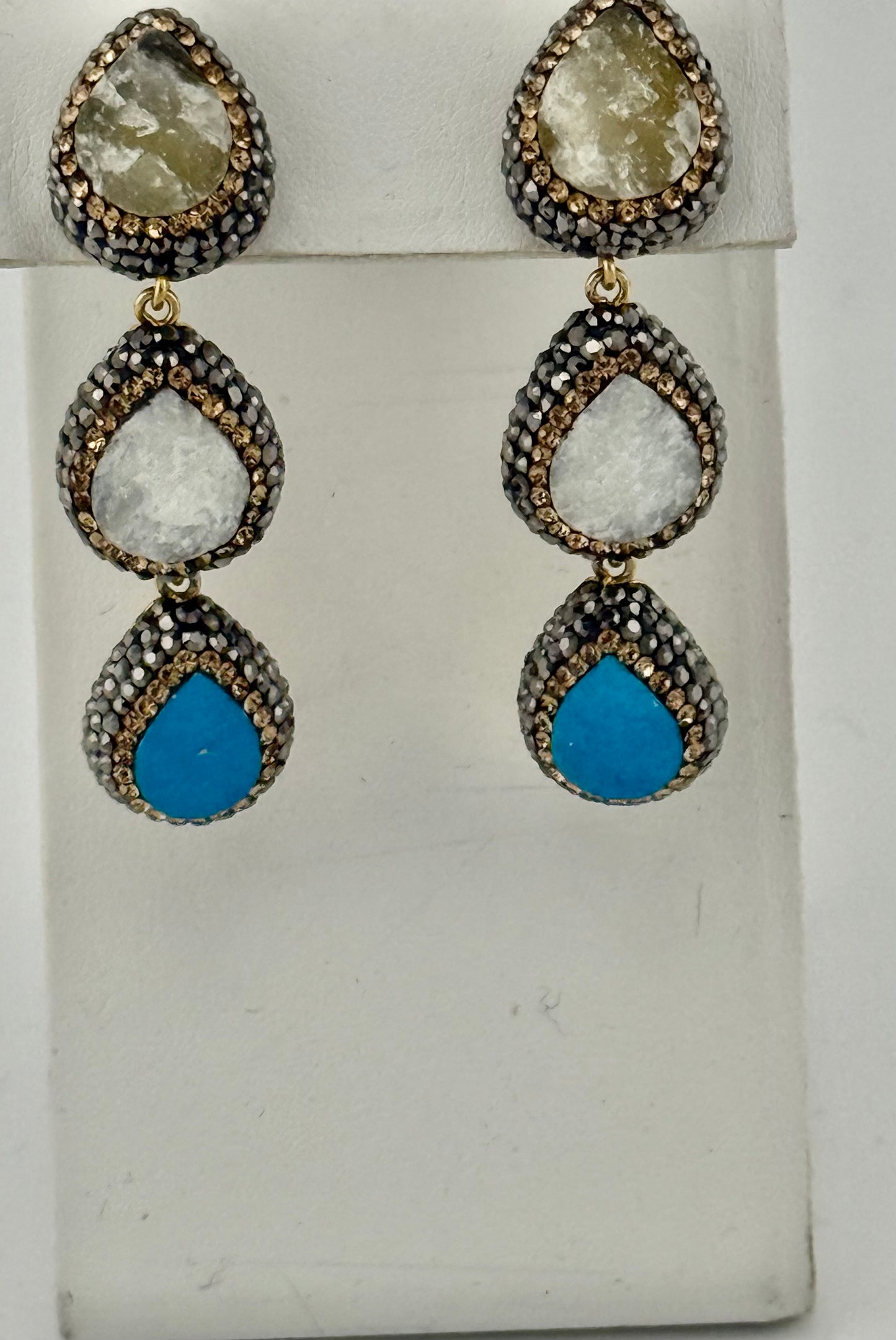 Howlite Quartz Earrings