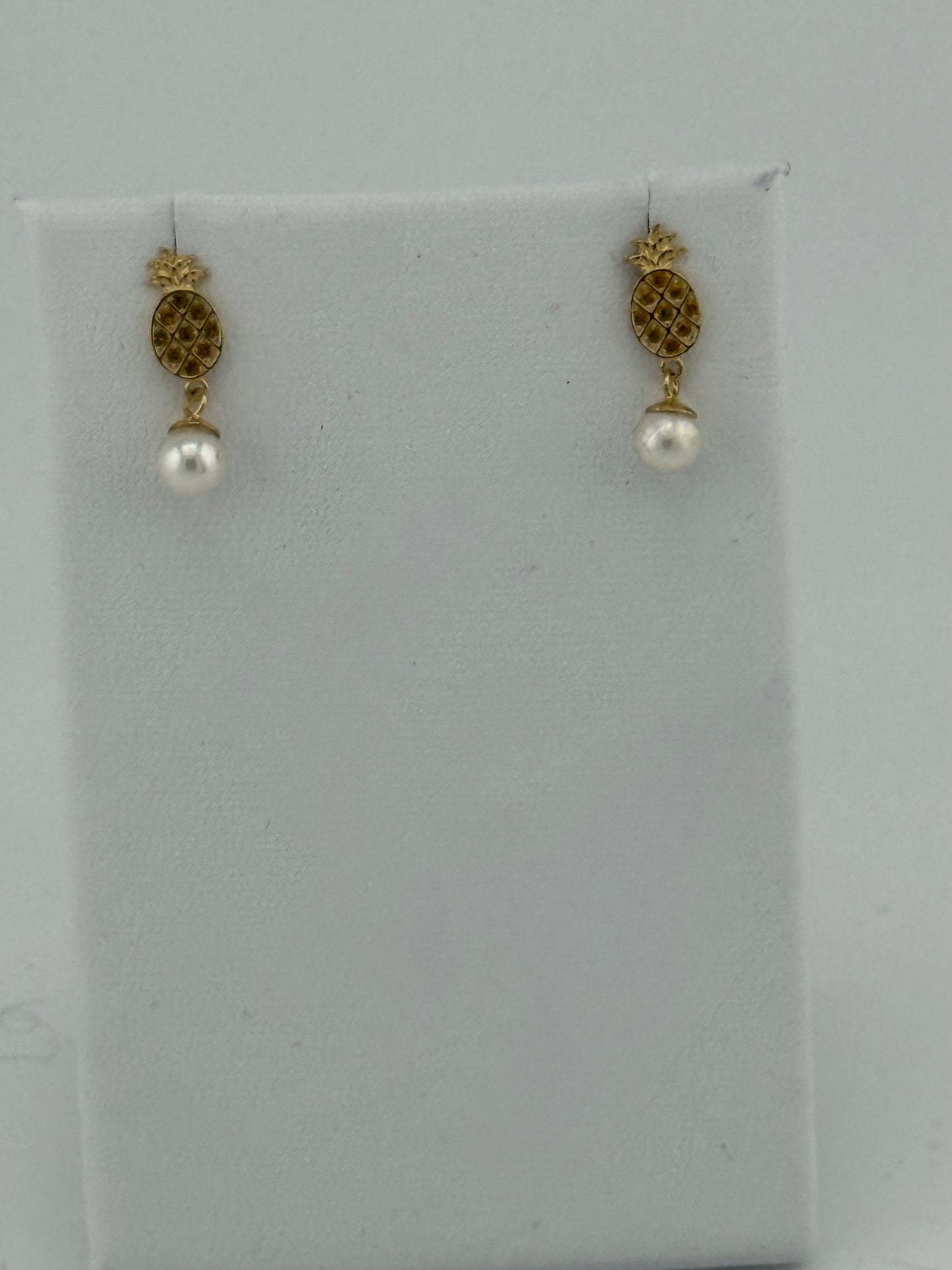 Pineapple Pearl Earrings