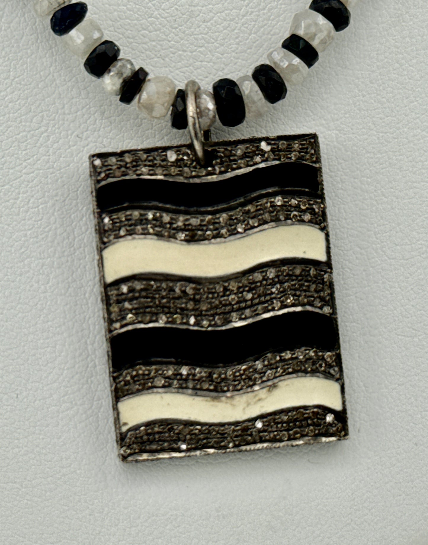Diamond 2.55karats, White Sapphire & Black Opal Necklace