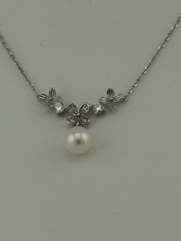Multi Flower Silver Pearl Necklace