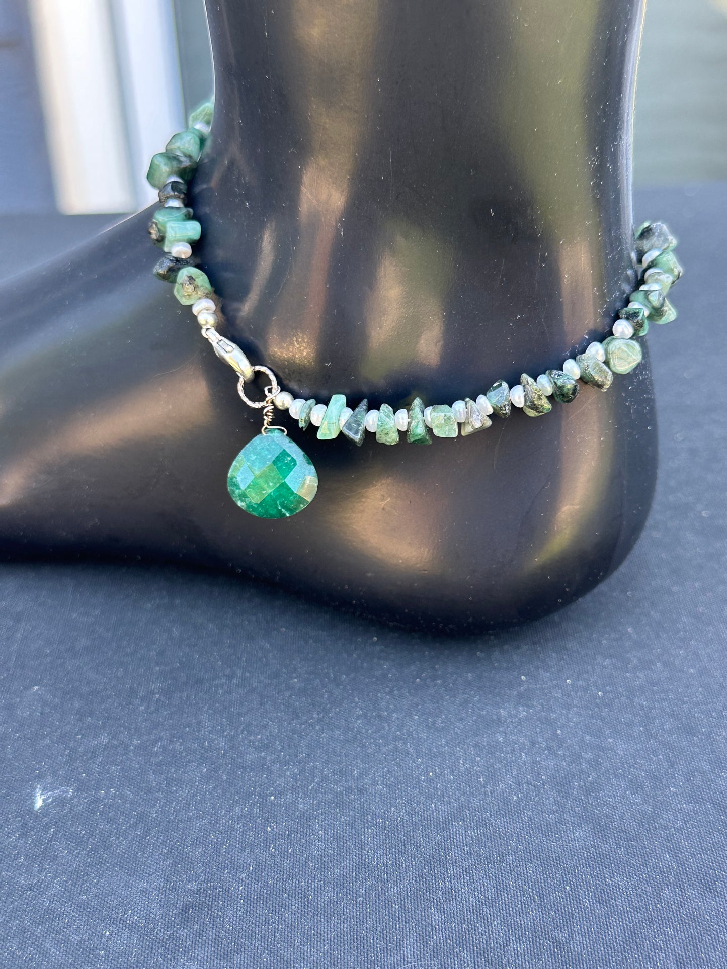 Emerald & Freshwater Pearl Anklet