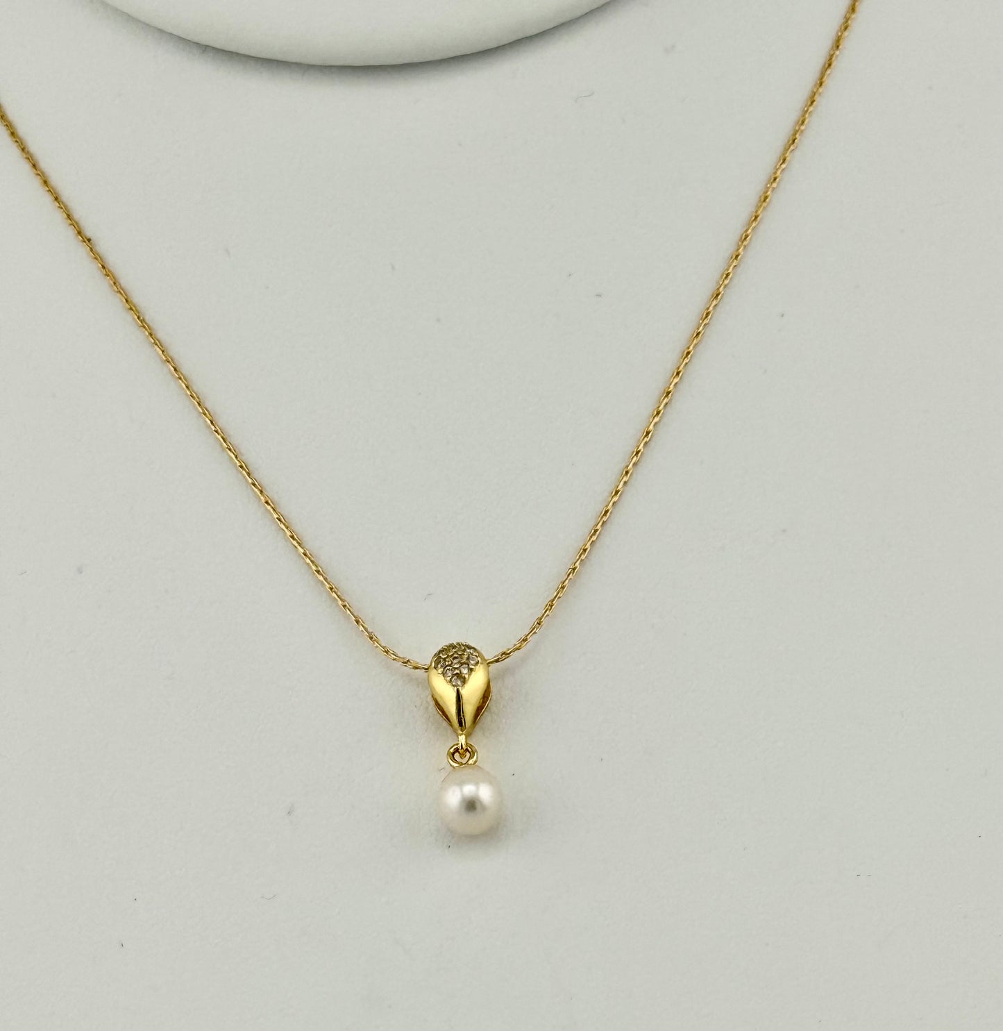 Delicate tiny pearl necklace