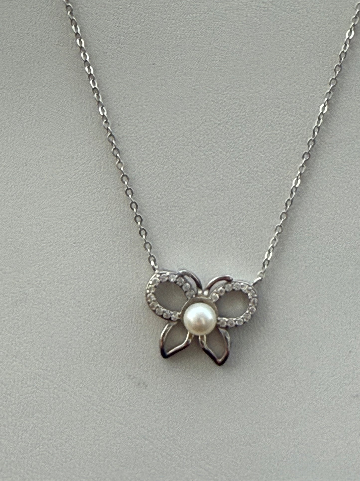 Sterling Silver Butterfly Pearl Necklace