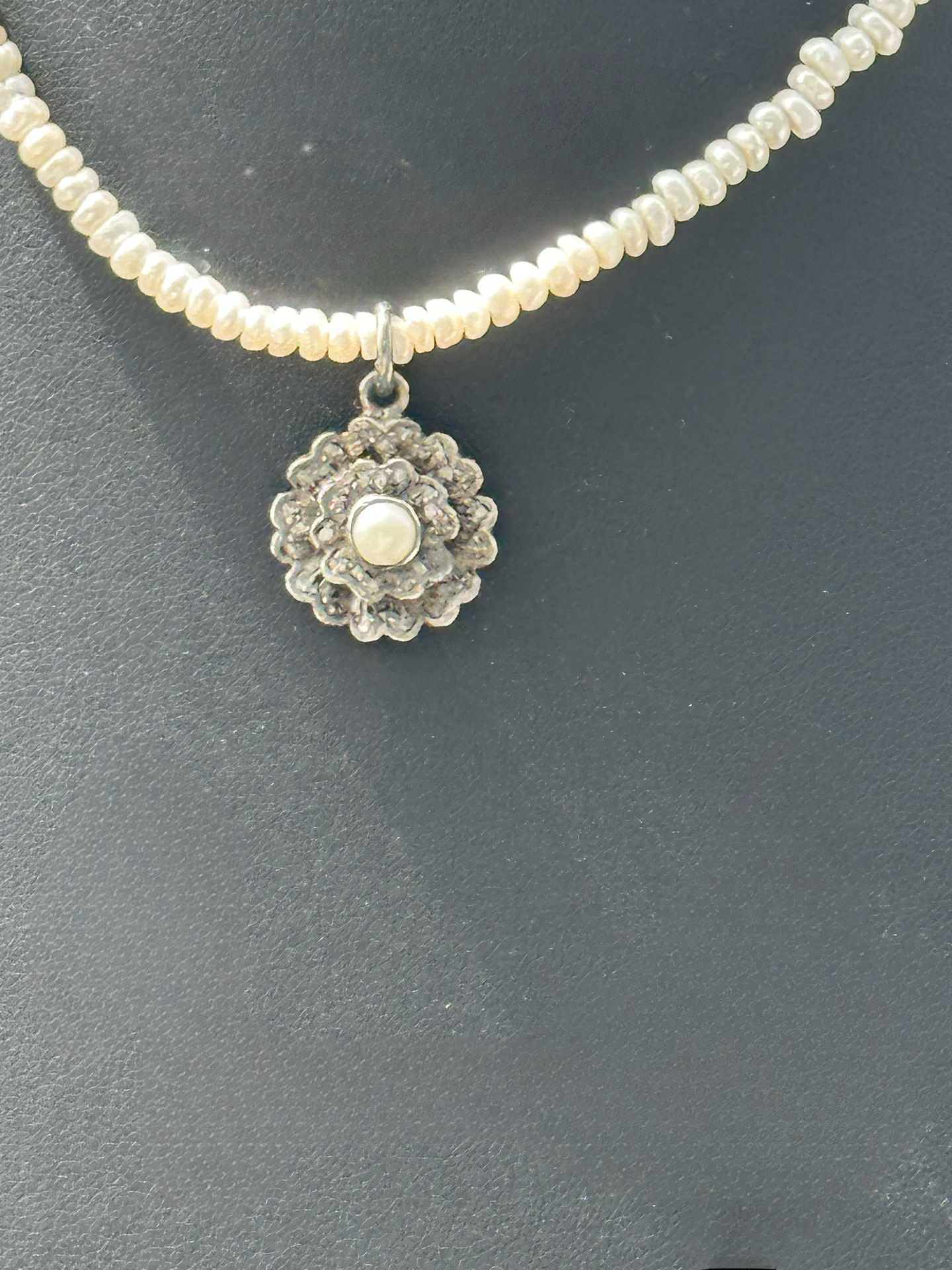 Gorgeous Pearl and Diamond Necklace