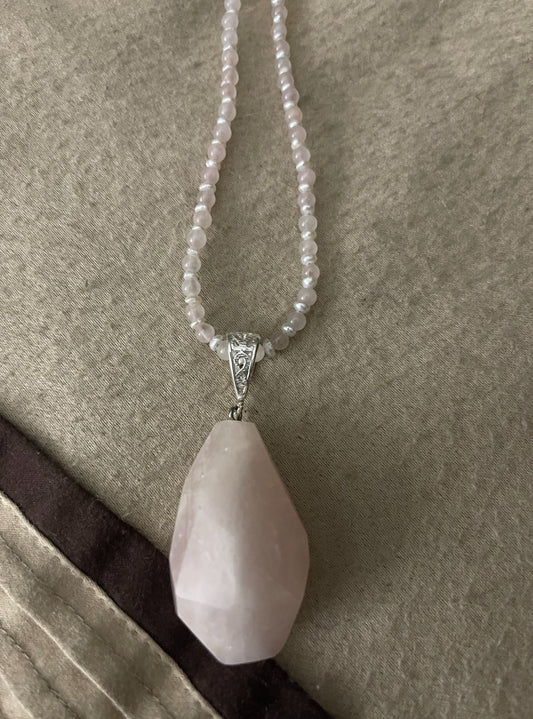 Rose Quartz and Freshwater Pearl Necklace